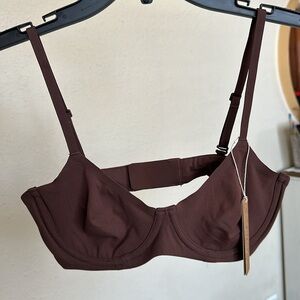 Skims Fits Everybody Unlined Demi Bra size 36A cocoa NWT